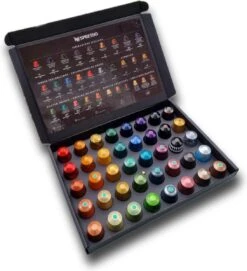 Koffie Proeverij Pakket Groot 40 Stuks Verschillende Smaken Met Mystery Card 'Get Well Soon' Met Persoonlijke (video) Boodschap | Verjaardag | Sinterklaas | Kerstpakket | Vaderdag | Moederdag | Jubileum | Valentijnsdag 16 Koffie Proeverij Pakket Groot 40 Stuks Verschillende Smaken Met Mystery Card 'Get Well Soon' Met Persoonlijke (video) Boodschap | Verjaardag | Sinterklaas | Kerstpakket | Vaderdag | Moederdag | Jubileum | Valentijnsdag -Koffiehuis 1093x1200 1