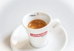 Catunambú Predilect Koffiebonen 1 Kilo - Premium Kwaliteit - Horecakoffie Voor Thuis - Ultiem Koffiegenot 8 Catunambú Predilect Koffiebonen 1 Kilo - Premium Kwaliteit - Horecakoffie Voor Thuis - Ultiem Koffiegenot -Koffiehuis 1200x822 1